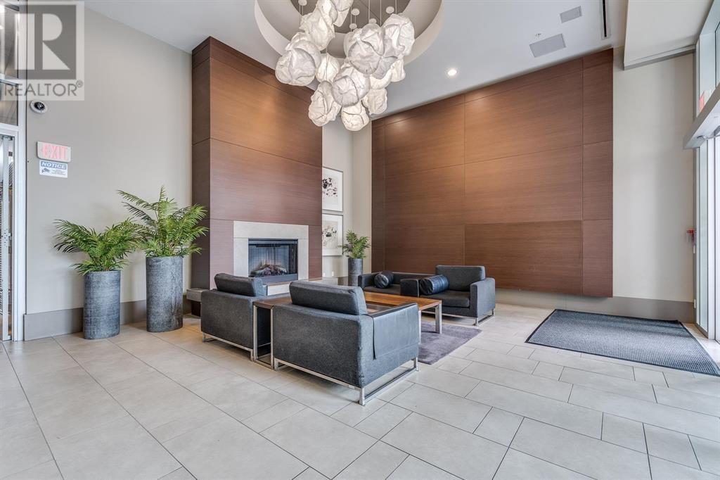 1406 1320 Chesterfield Avenue, North Vancouver, British Columbia  V7M 9A7 - Photo 2 - R3014287