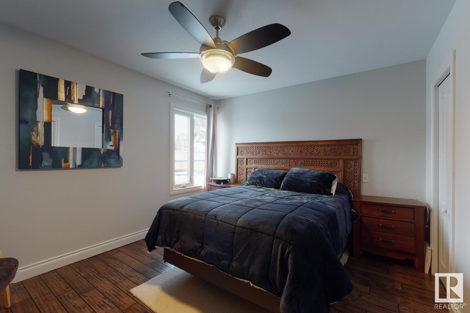 Property at #1-4 4913 47 AV image 4