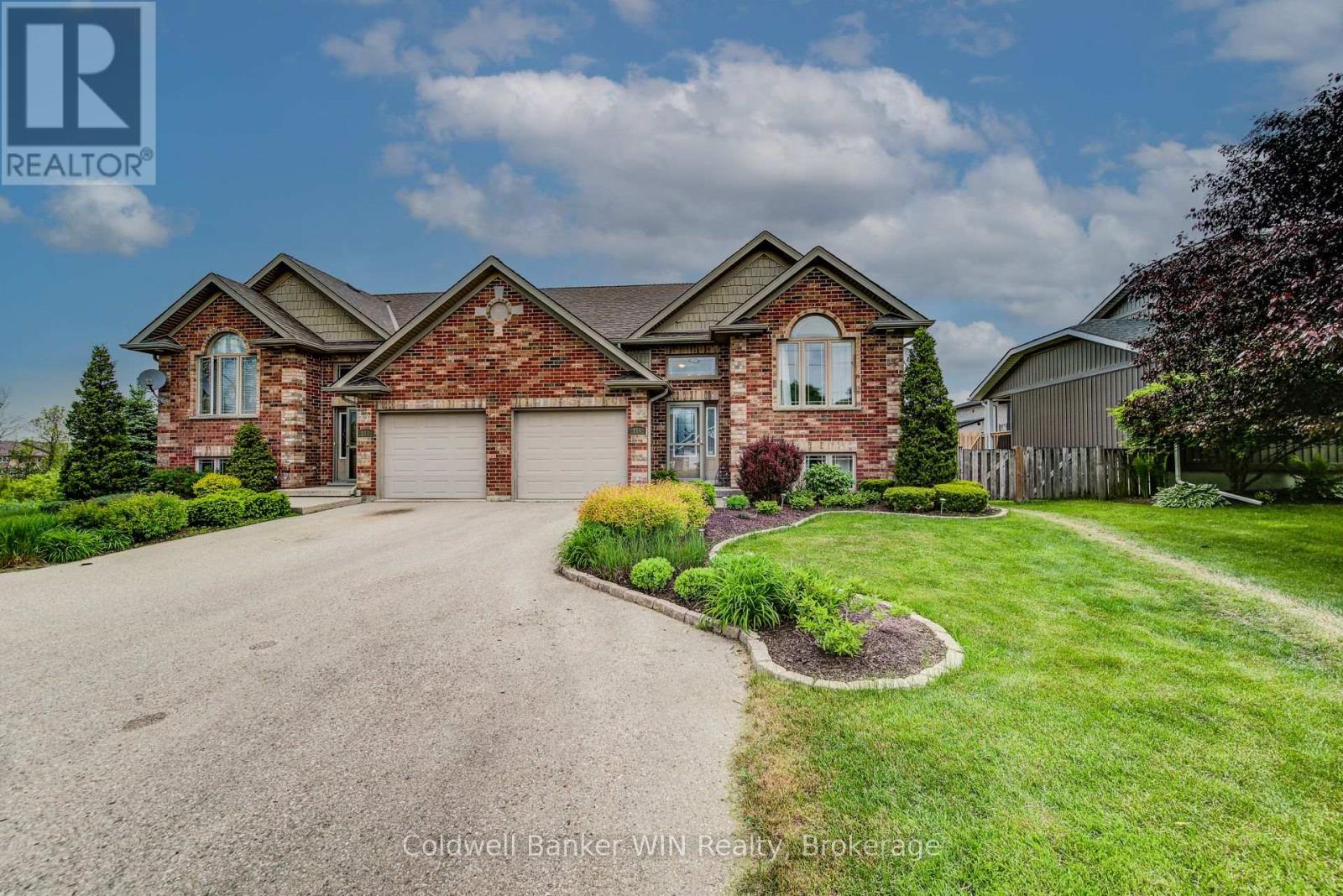 116 Church Street N, Wellington North, Ontario  N0G 2L2 - Photo 2 - X12213554