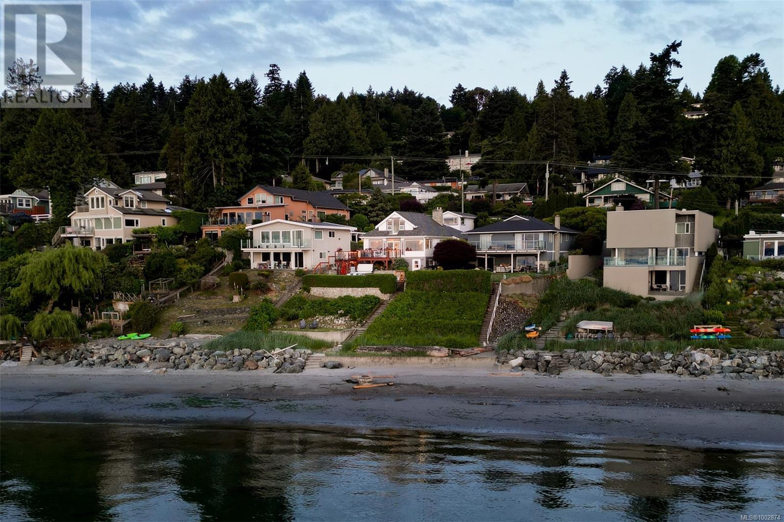 4971 Cordova Bay Rd, Saanich, British Columbia  V8Y 2K1 - Photo 4 - 1002874