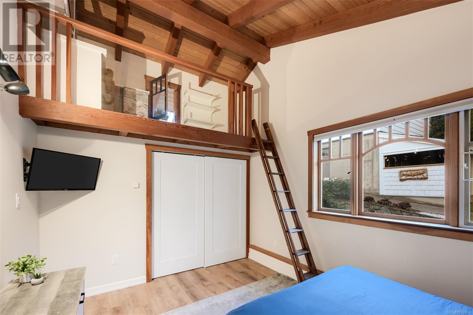 4971 Cordova Bay Rd, Saanich, British Columbia  V8Y 2K1 - Photo 37 - 1002874