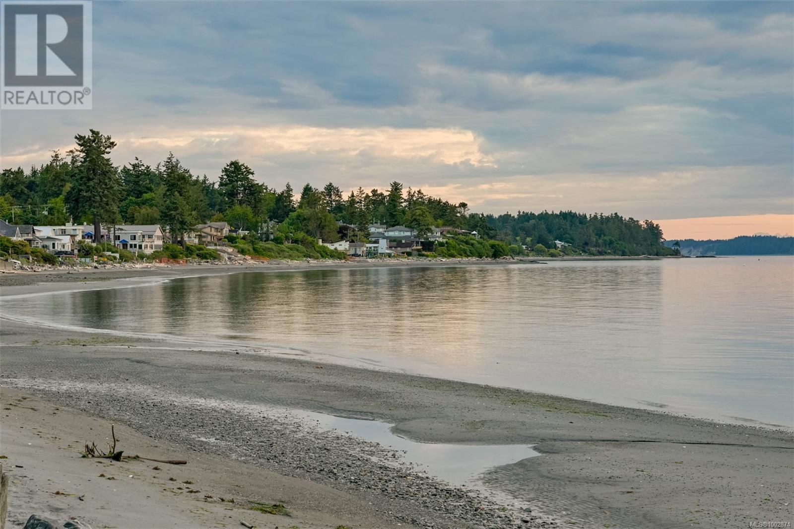 4971 Cordova Bay Rd, Saanich, British Columbia  V8Y 2K1 - Photo 61 - 1002874