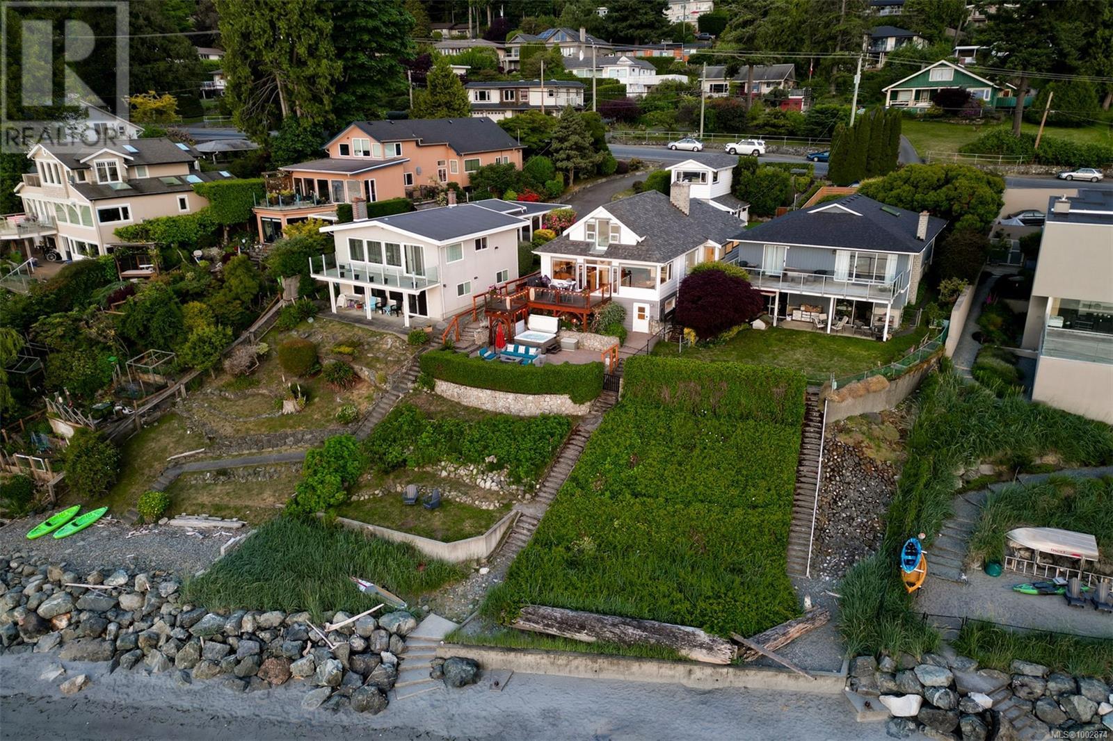 4971 Cordova Bay Rd, Saanich, British Columbia  V8Y 2K1 - Photo 3 - 1002874