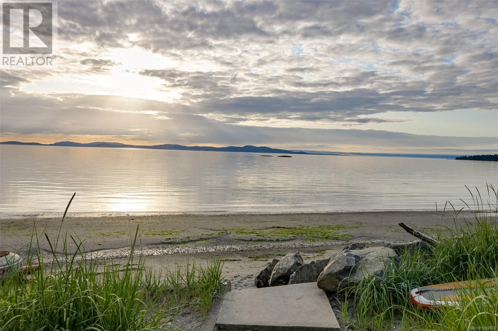 4971 Cordova Bay Rd, Saanich, British Columbia  V8Y 2K1 - Photo 52 - 1002874
