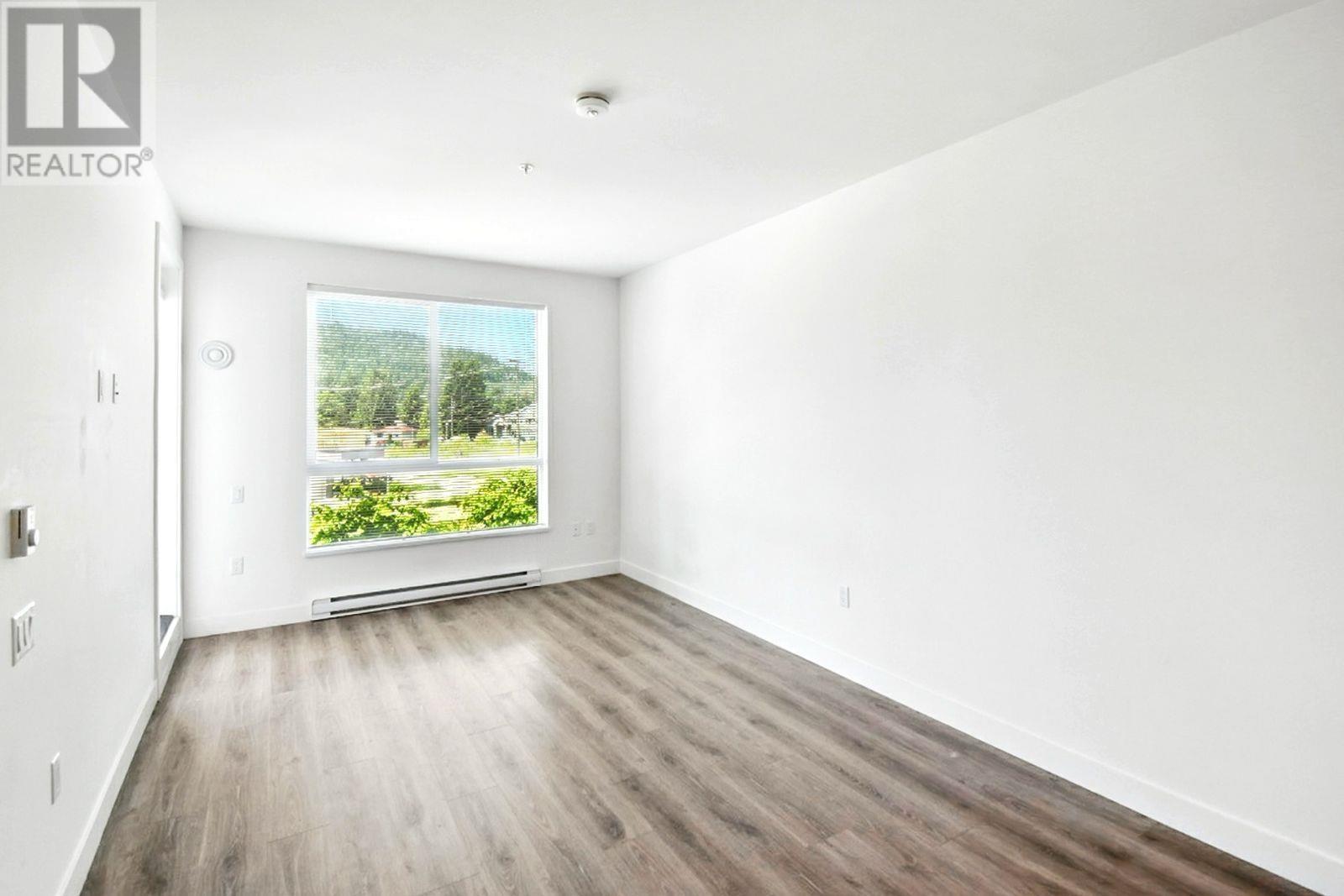 208 700 Clarke Road, Coquitlam, British Columbia  V3J 0K5 - Photo 5 - R3013581