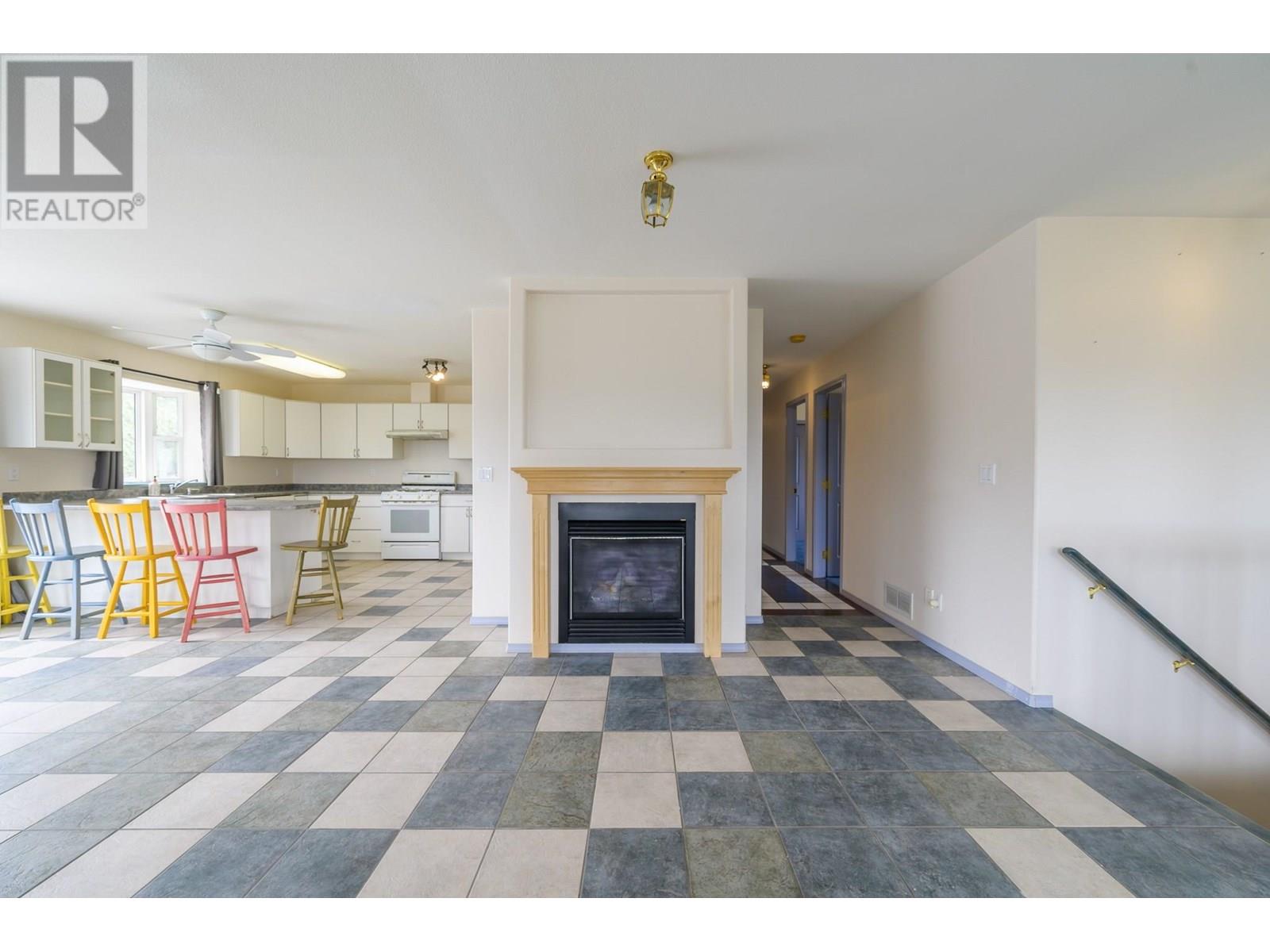 7035 Blackwell Road, Kamloops, British Columbia  V2C 6V8 - Photo 7 - 10351203