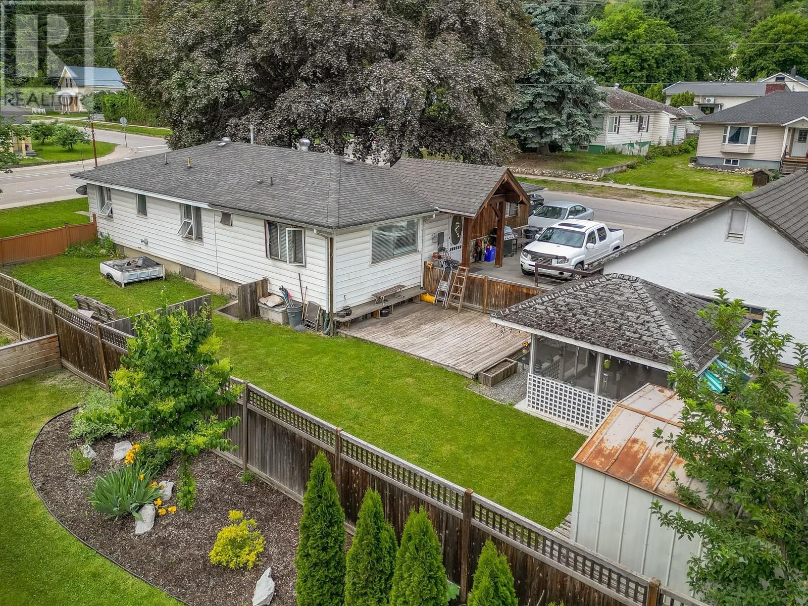 729 Stanley Avenue, Enderby, British Columbia  V0E 1V1 - Photo 52 - 10350995