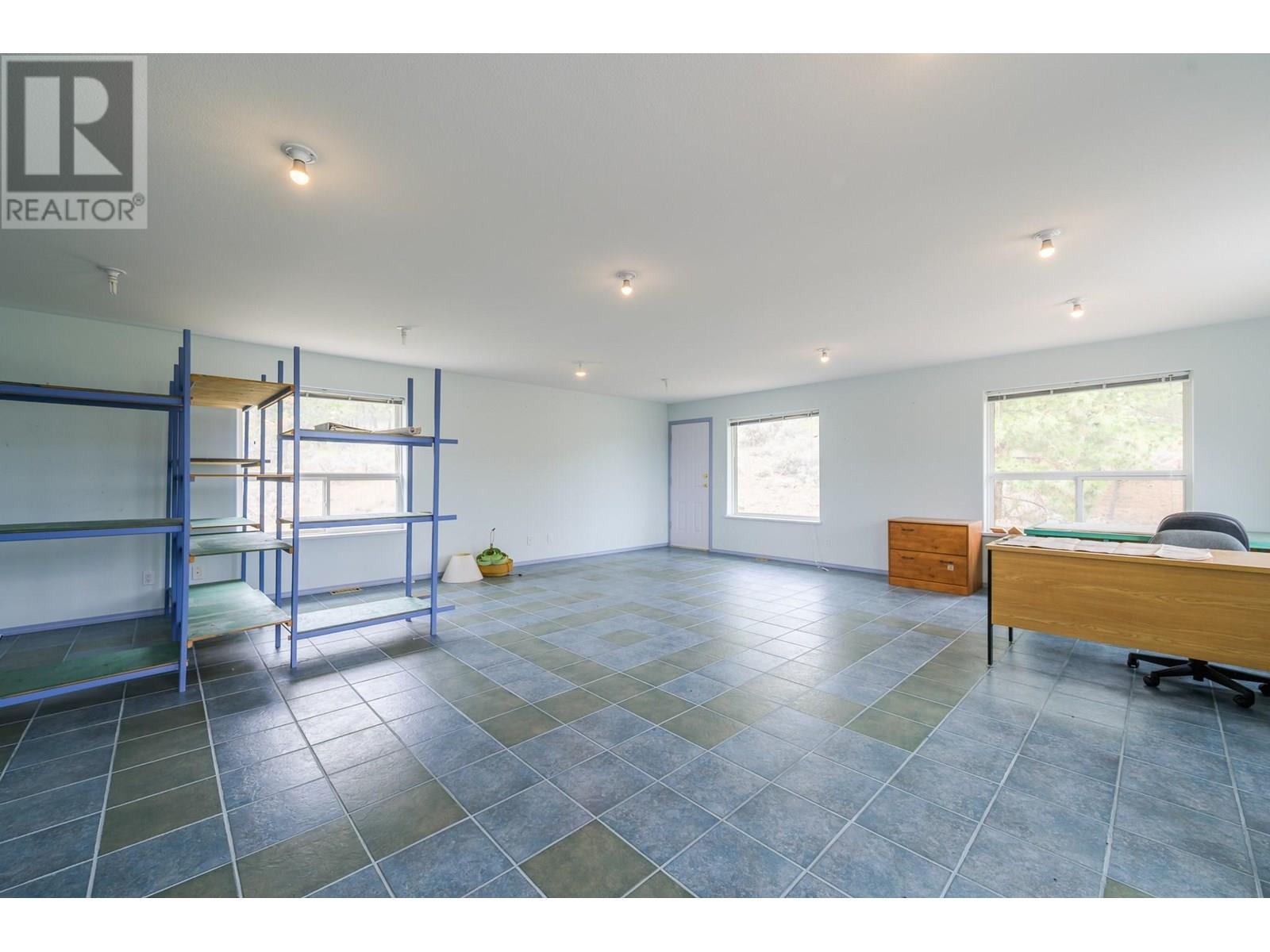 7035 Blackwell Road, Kamloops, British Columbia  V2C 6V8 - Photo 27 - 10351203
