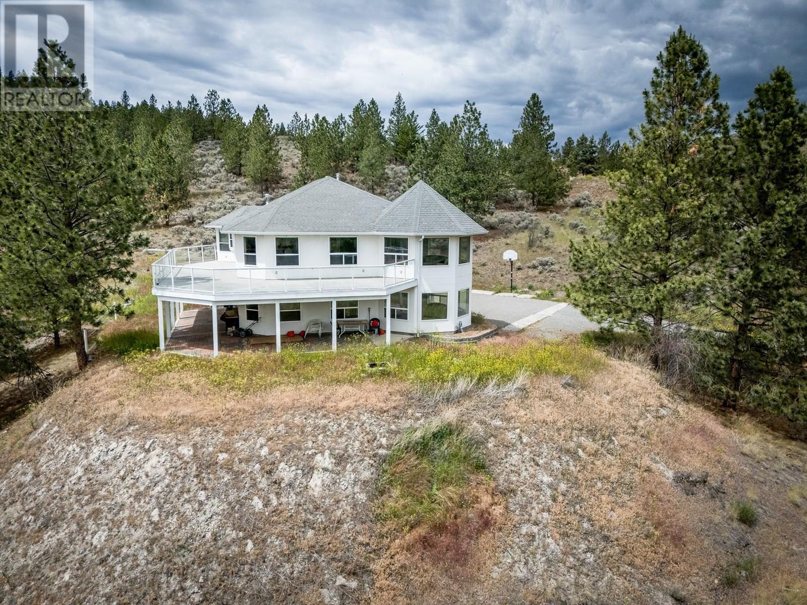 7035 Blackwell Road, Kamloops, British Columbia  V2C 6V8 - Photo 1 - 10351203