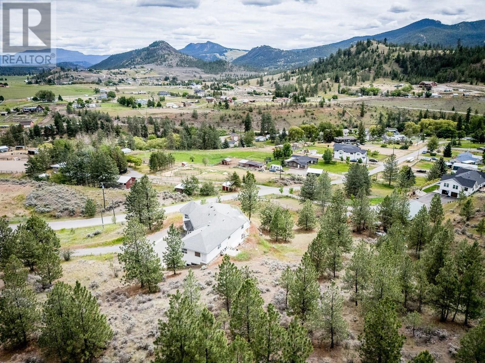 7035 Blackwell Road, Kamloops, British Columbia  V2C 6V8 - Photo 3 - 10351203
