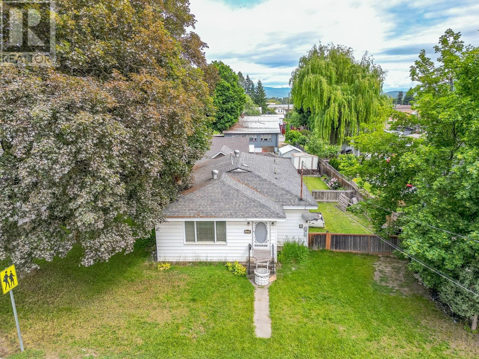 729 Stanley Avenue, Enderby, British Columbia  V0E 1V1 - Photo 43 - 10350995