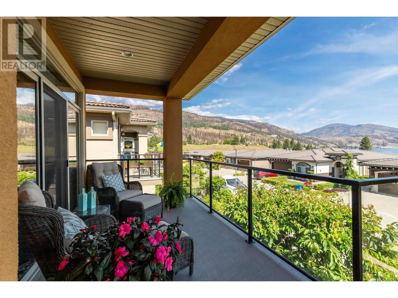 Property at 1588 Crest Ridge Lane image 4