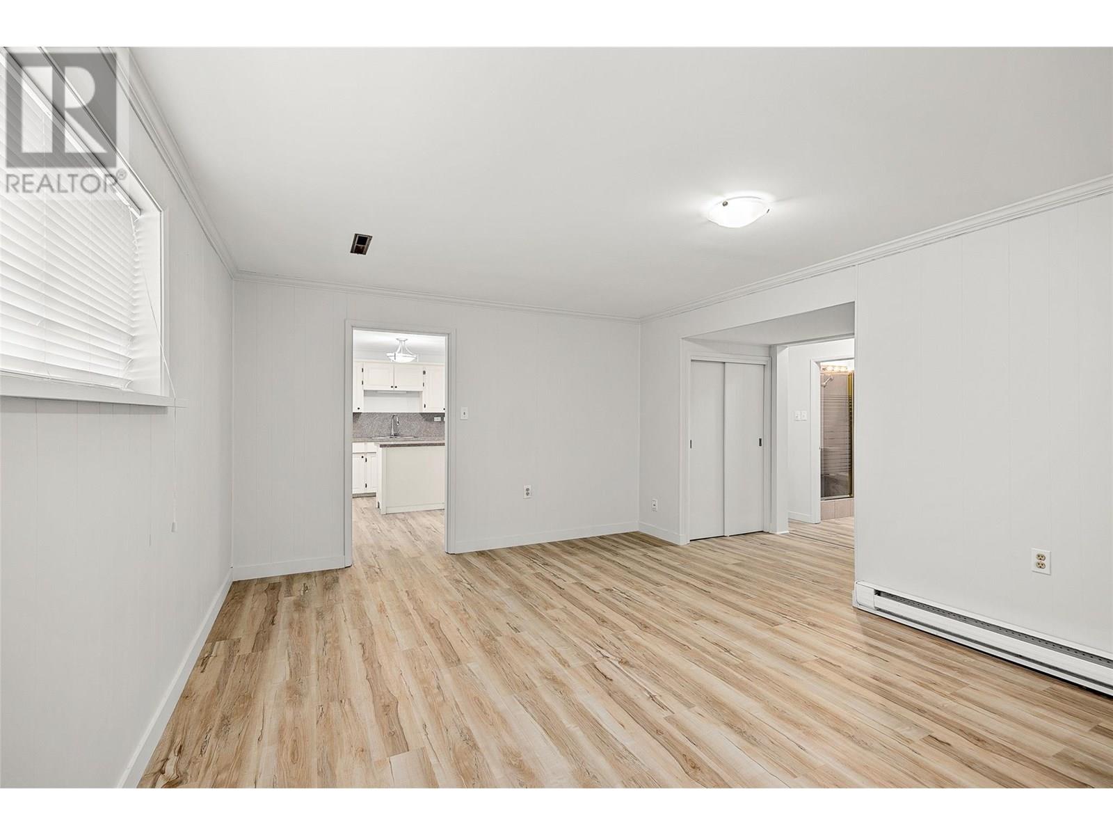 548/546 Roanoke Avenue, Kelowna, British Columbia  V1Y 7K5 - Photo 23 - 10335202