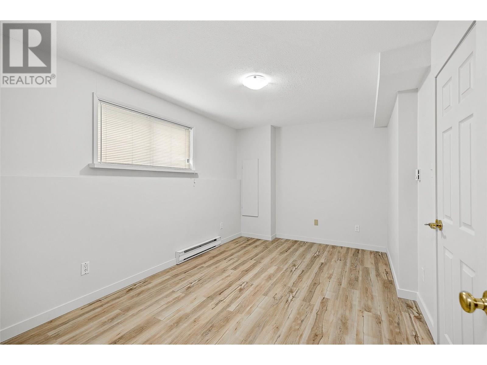 548/546 Roanoke Avenue, Kelowna, British Columbia  V1Y 7K5 - Photo 24 - 10335202