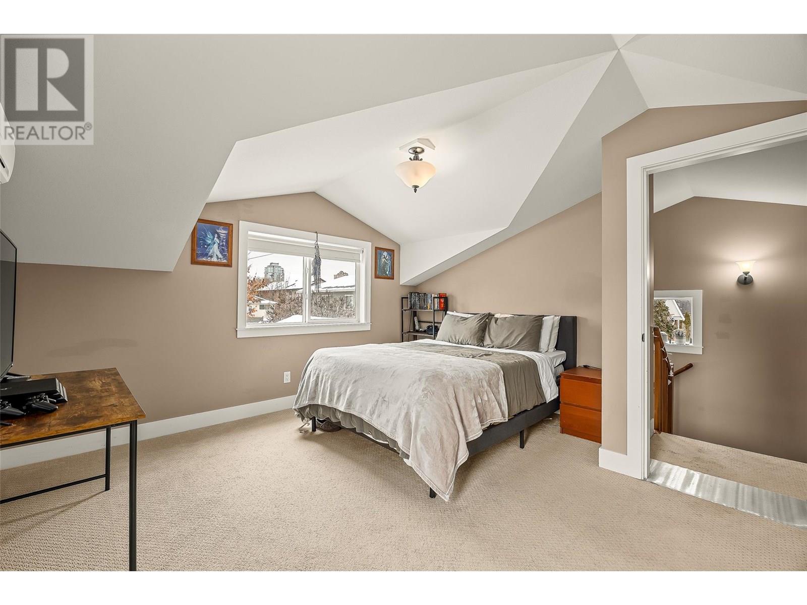548/546 Roanoke Avenue, Kelowna, British Columbia  V1Y 7K5 - Photo 35 - 10335202