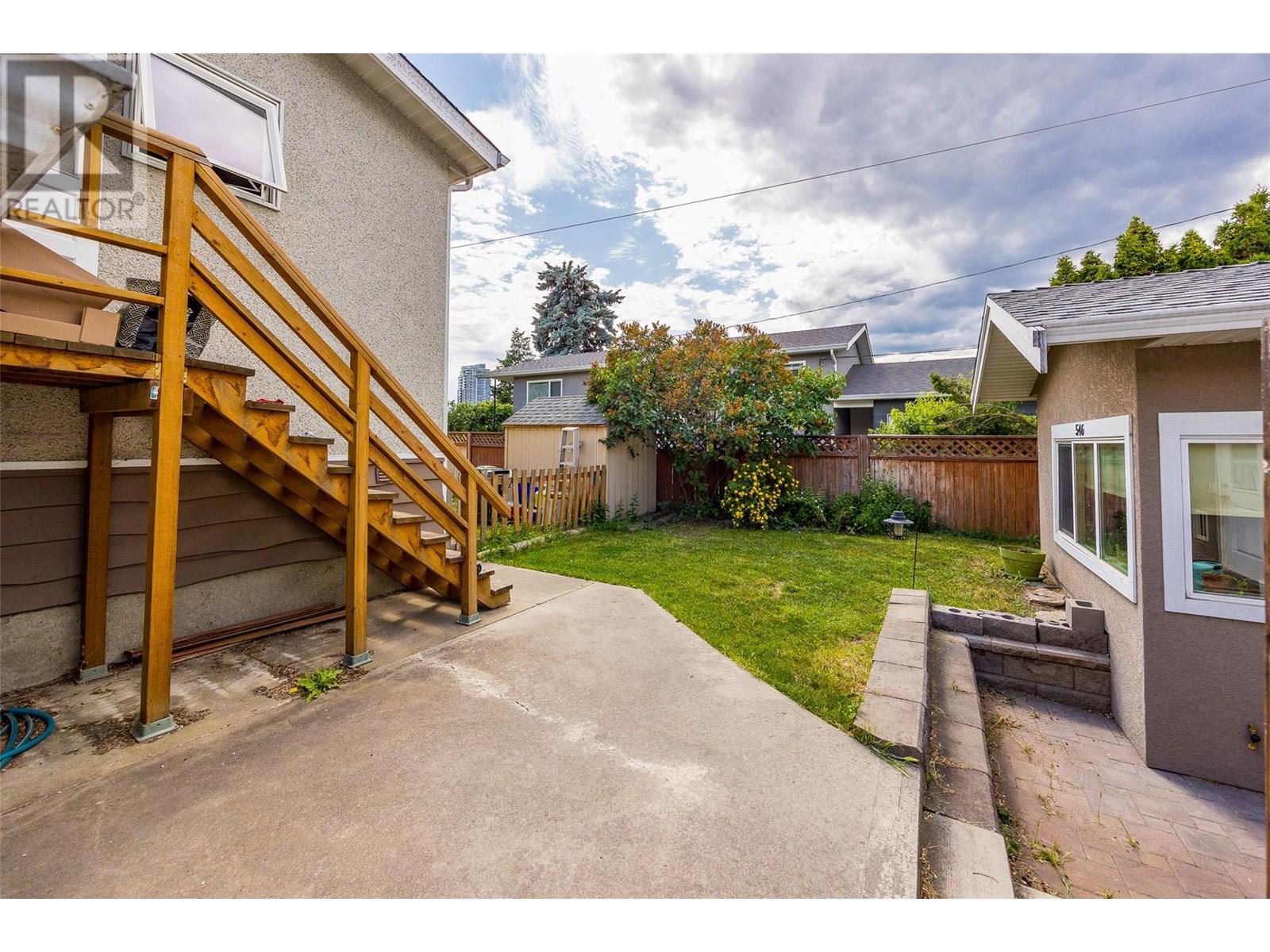 548/546 Roanoke Avenue, Kelowna, British Columbia  V1Y 7K5 - Photo 55 - 10335202
