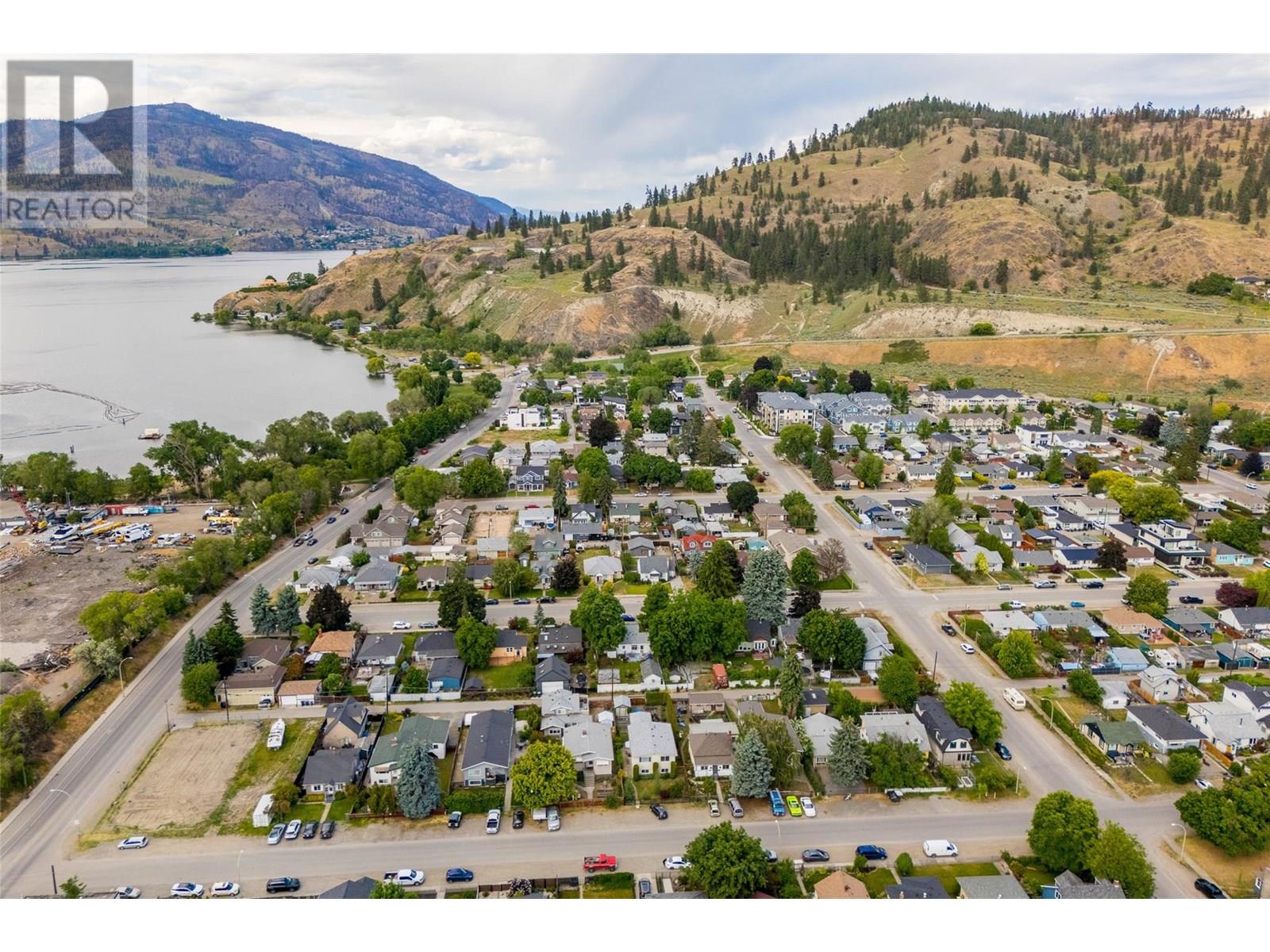 548/546 Roanoke Avenue, Kelowna, British Columbia  V1Y 7K5 - Photo 66 - 10335202