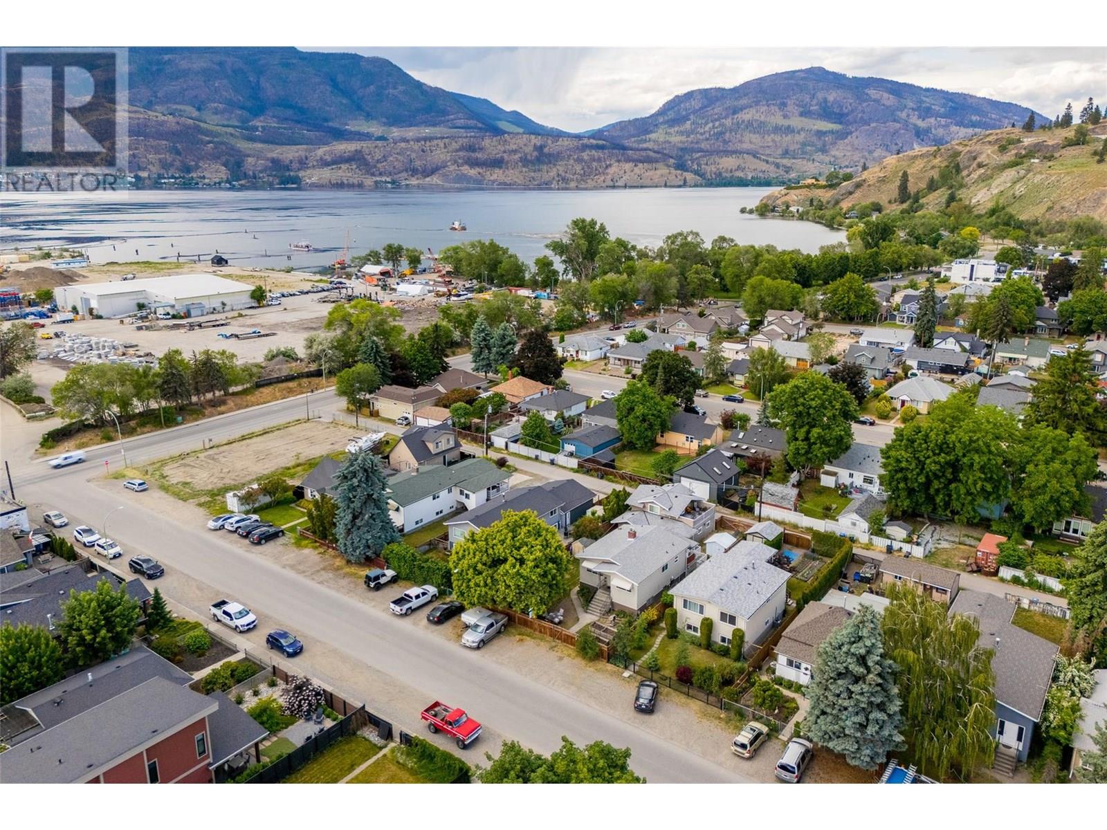 548/546 Roanoke Avenue, Kelowna, British Columbia  V1Y 7K5 - Photo 64 - 10335202