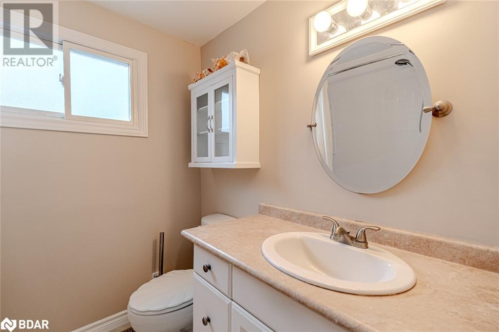 33 Porter Crescent, Barrie, Ontario  L4M 5H8 - Photo 15 - 40740272