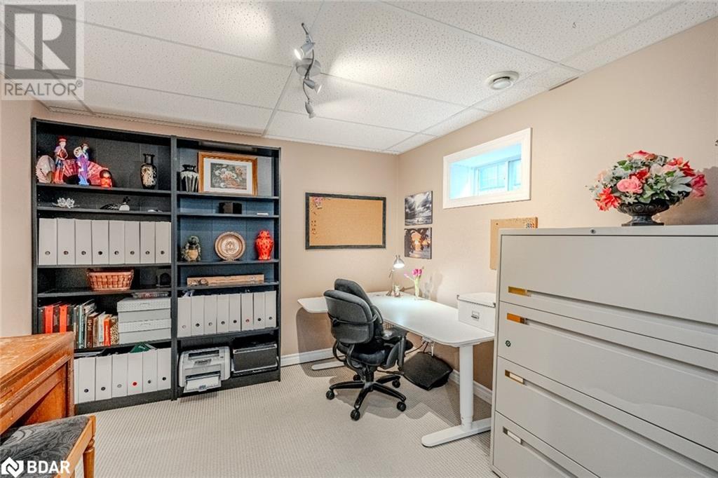 33 Porter Crescent, Barrie, Ontario  L4M 5H8 - Photo 18 - 40740272