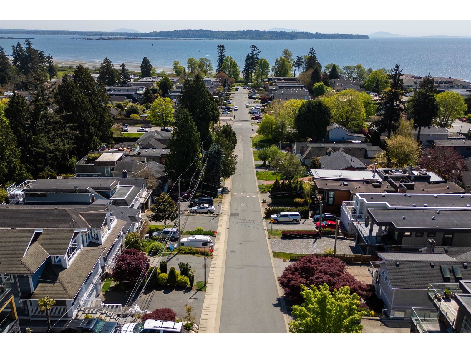 952 Lee Street, White Rock, British Columbia  V4B 4N8 - Photo 8 - R3014359