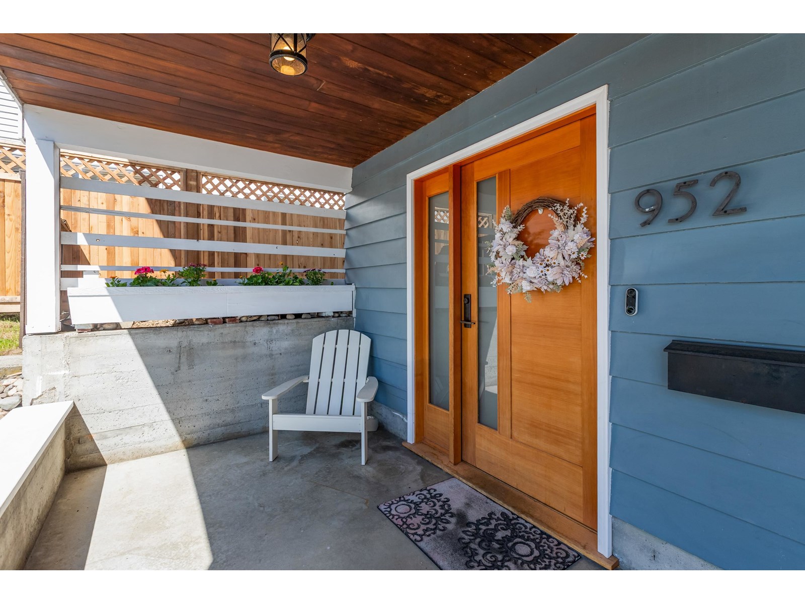 952 Lee Street, White Rock, British Columbia  V4B 4N8 - Photo 9 - R3014359