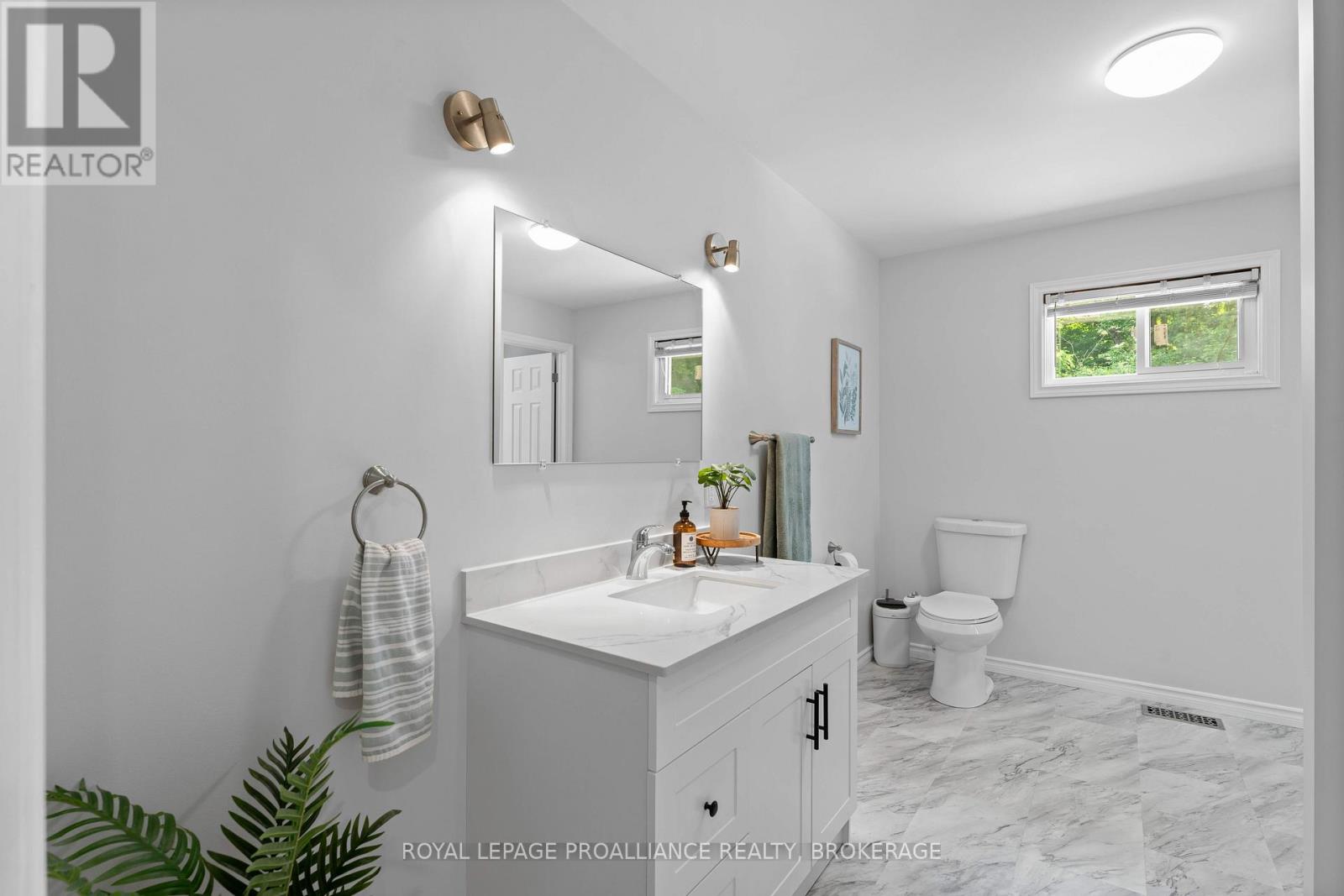 700 Daytown Road, Rideau Lakes, Ontario  K0E 1G0 - Photo 19 - X12212221