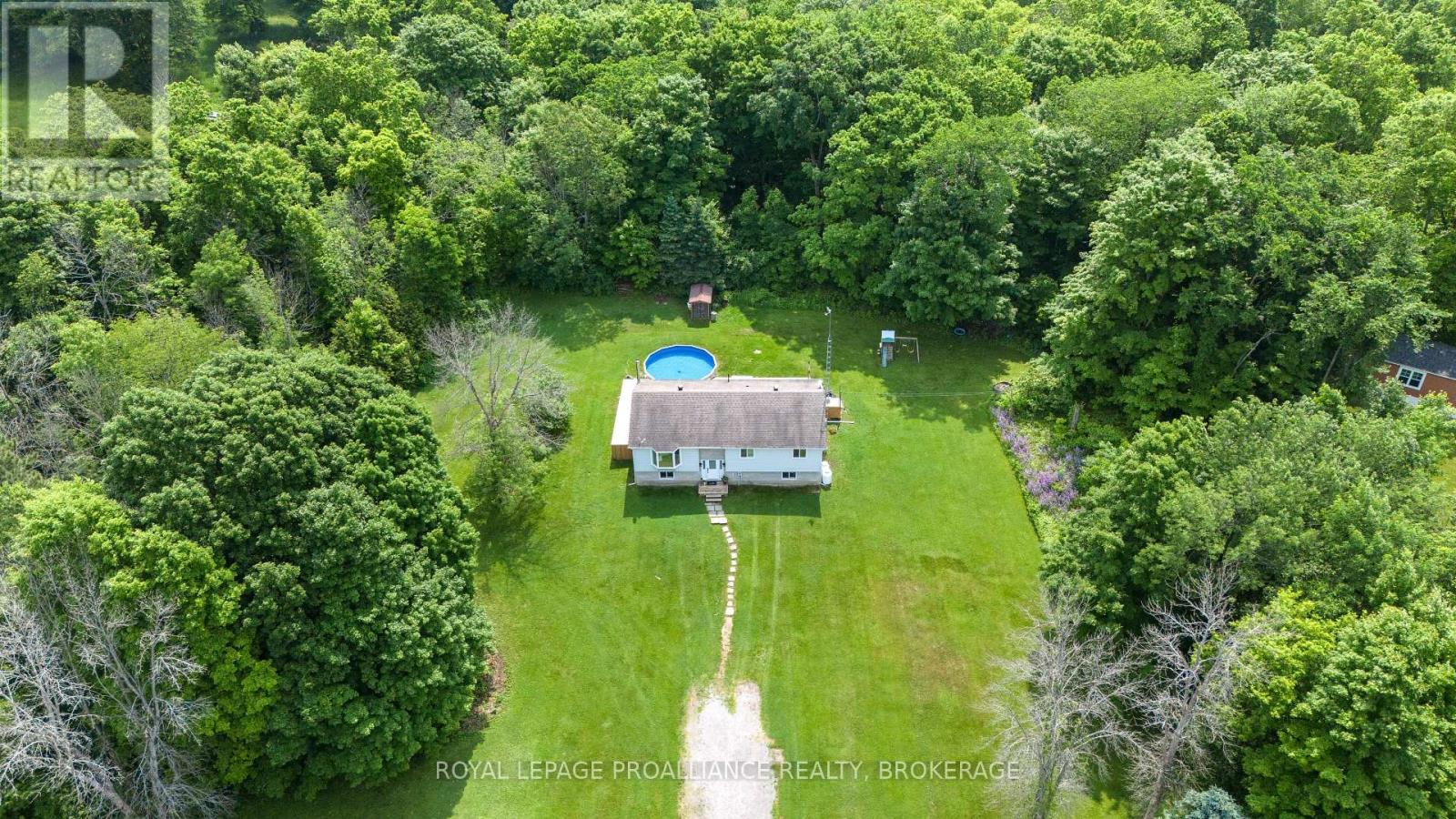 700 Daytown Road, Rideau Lakes, Ontario  K0E 1G0 - Photo 4 - X12212221