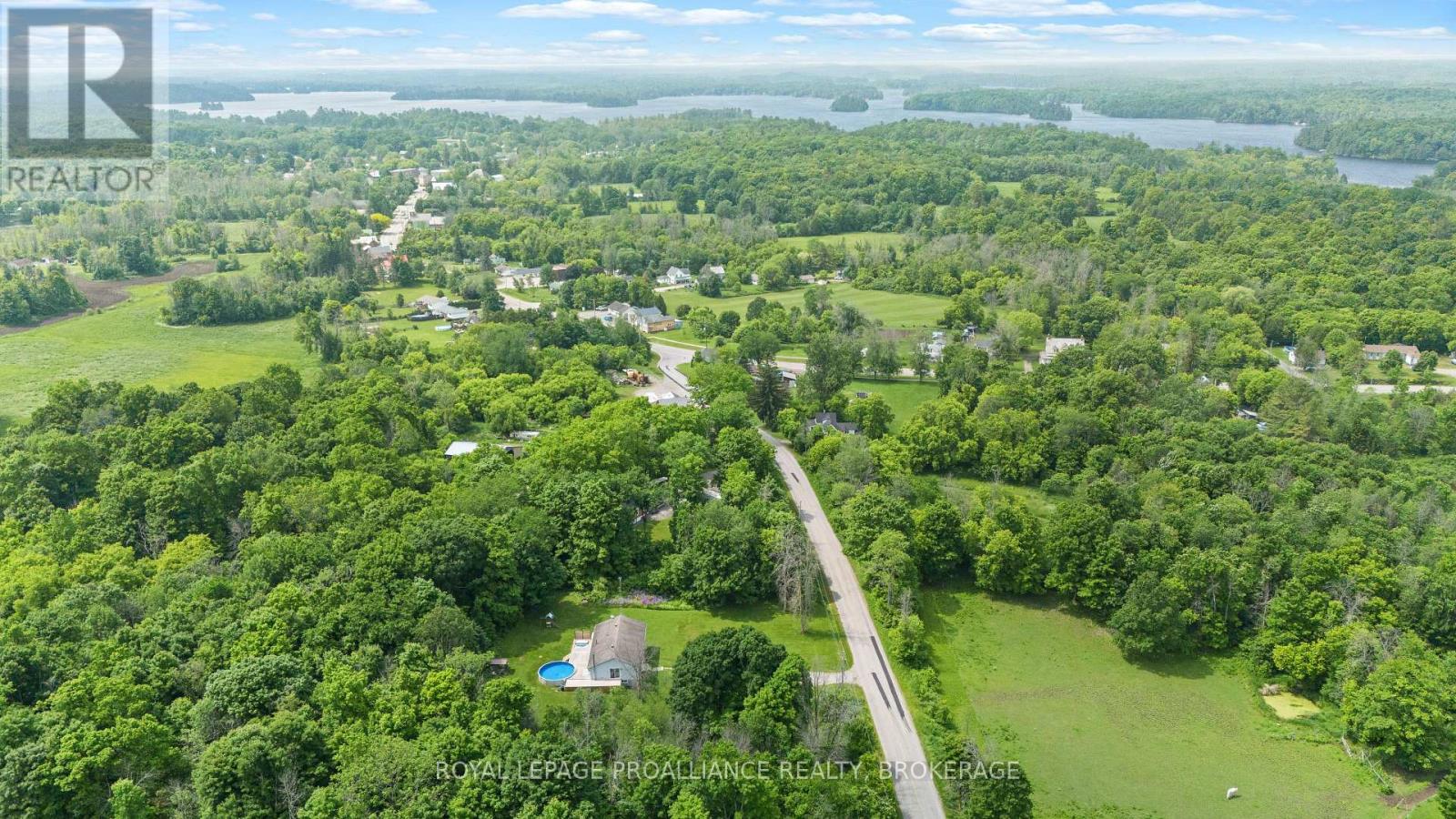 700 Daytown Road, Rideau Lakes, Ontario  K0E 1G0 - Photo 43 - X12212221