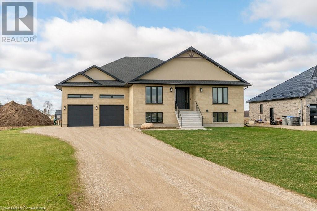 43711 ADELAIDE Street, Cranbrook, Ontario