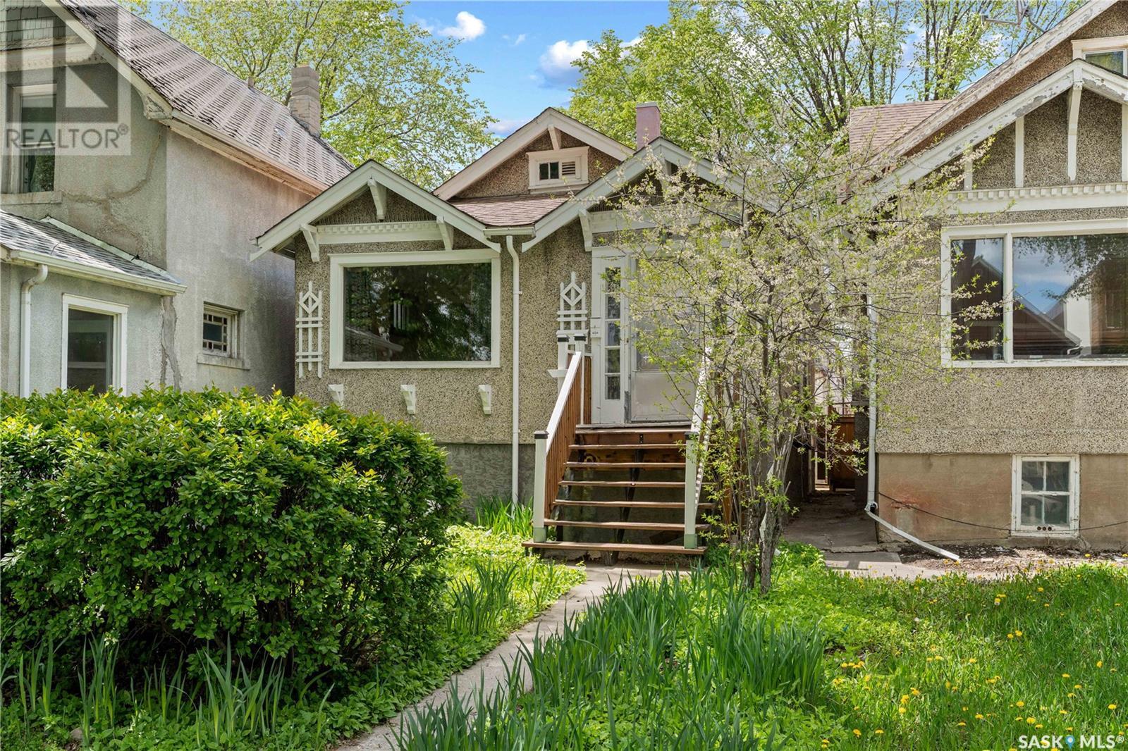 1736 Ottawa STREET, Regina, Saskatchewan
