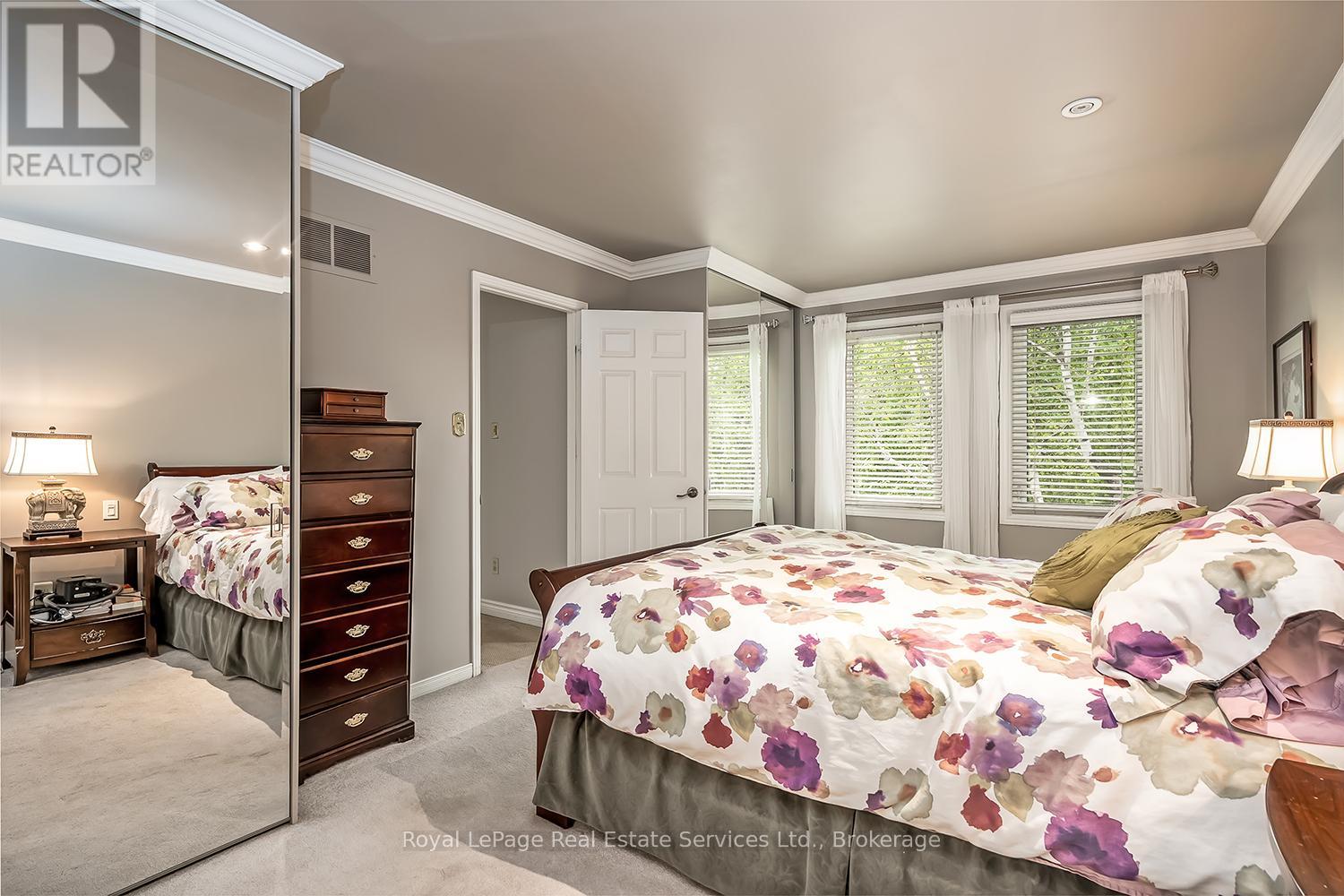 435 Linden Lane, Oakville, Ontario  L6H 3K2 - Photo 21 - W12212968