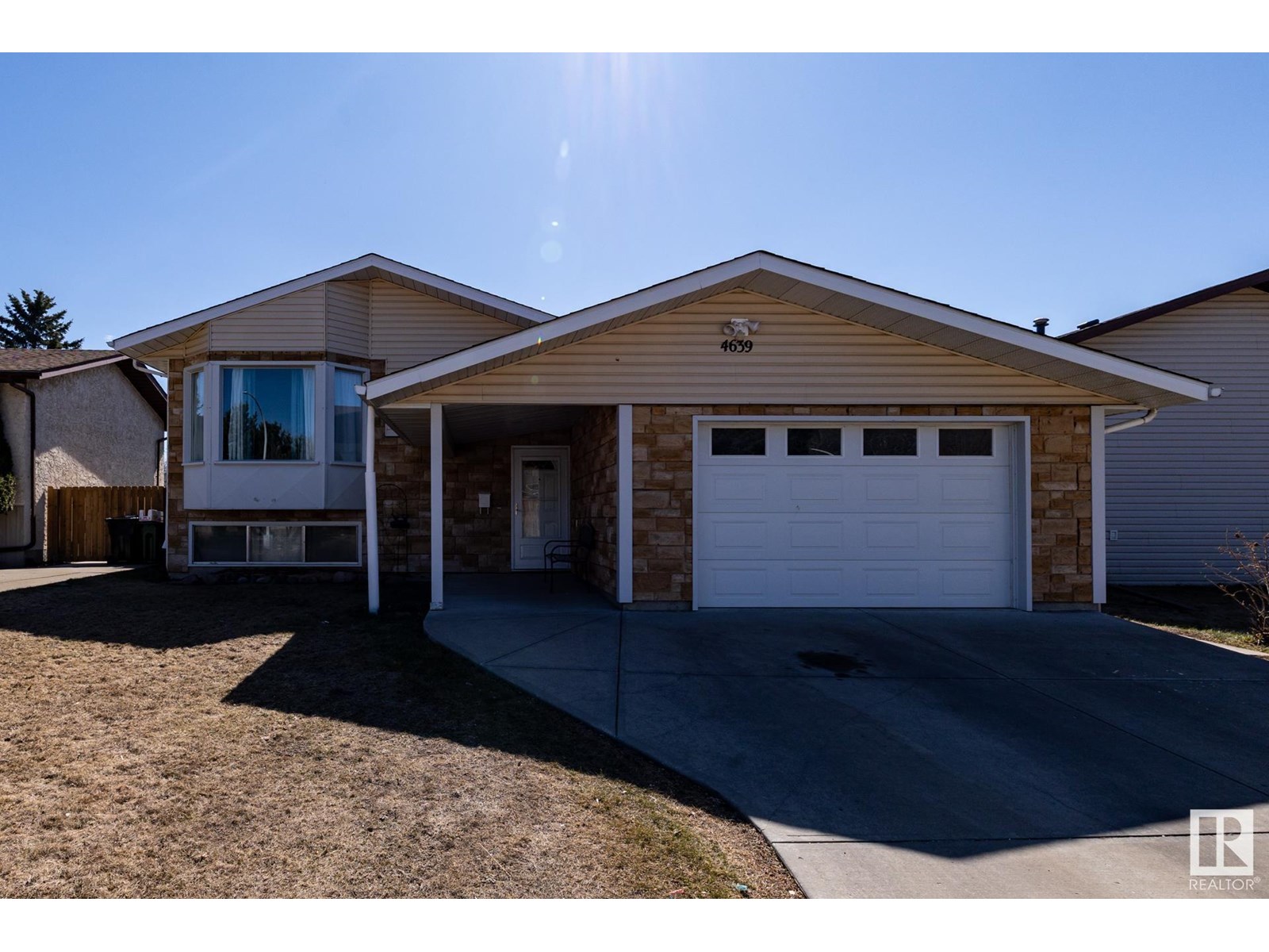 4639 17 AV NW, edmonton, Alberta