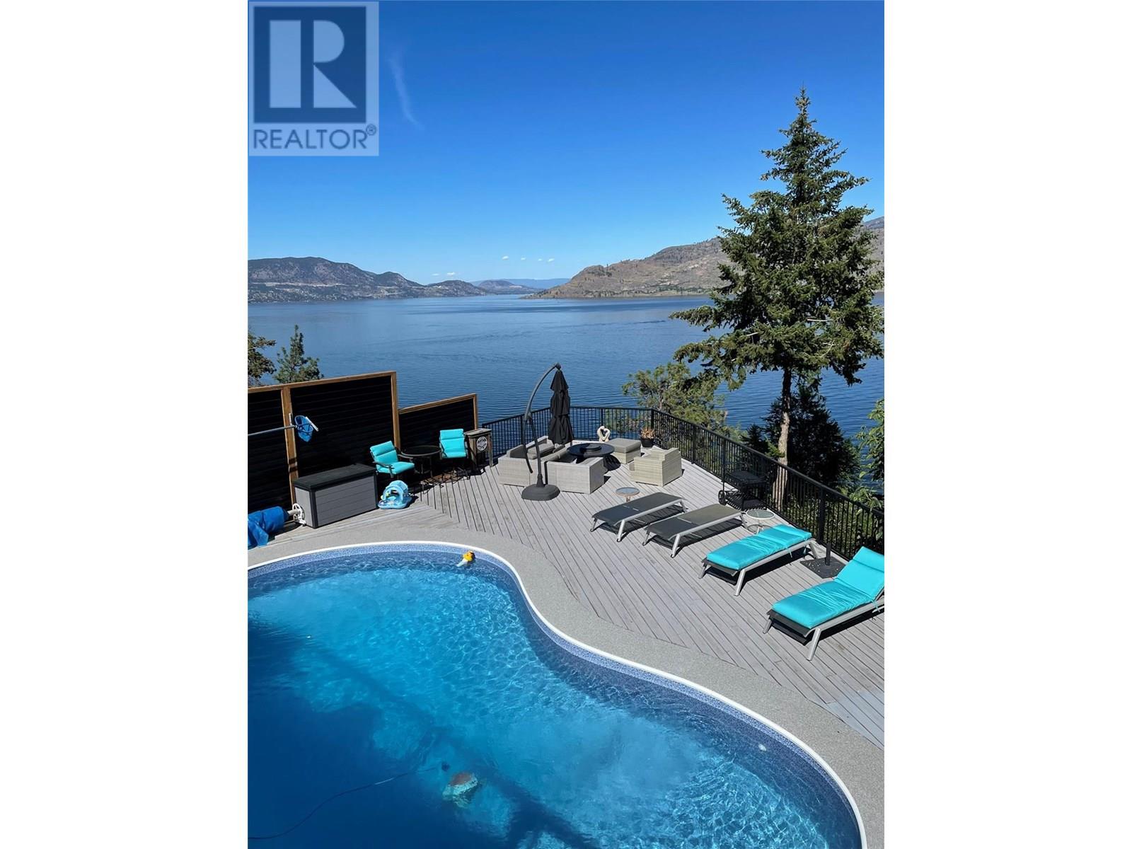 7192 Brent Road, Peachland, British Columbia  V0H 1X7 - Photo 1 - 10338939