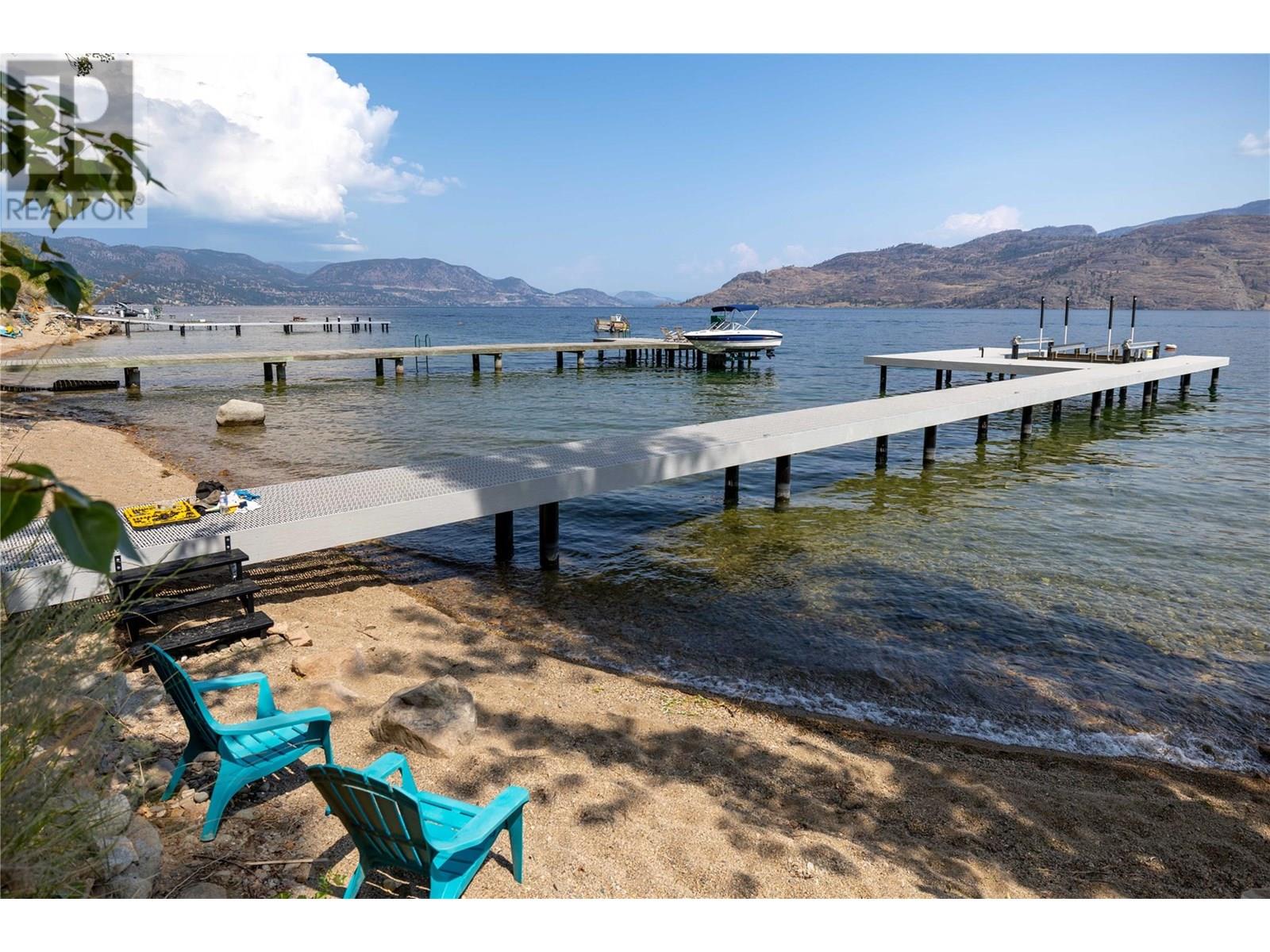 7192 Brent Road, Peachland, British Columbia  V0H 1X7 - Photo 2 - 10338939