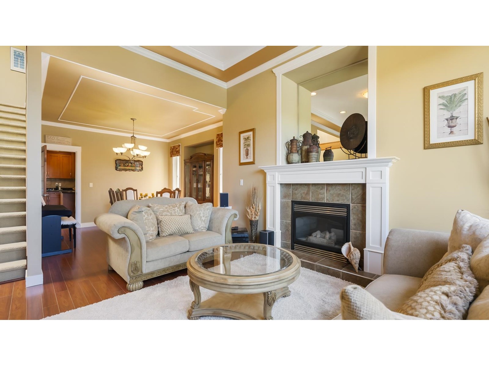 6586 186a Street, Surrey, British Columbia  V3S 4E5 - Photo 3 - R3014099
