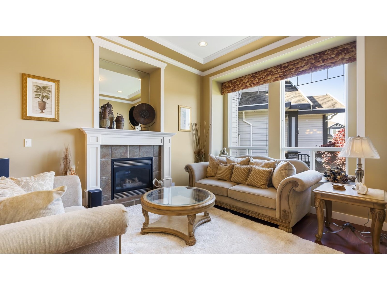 6586 186a Street, Surrey, British Columbia  V3S 4E5 - Photo 2 - R3014099