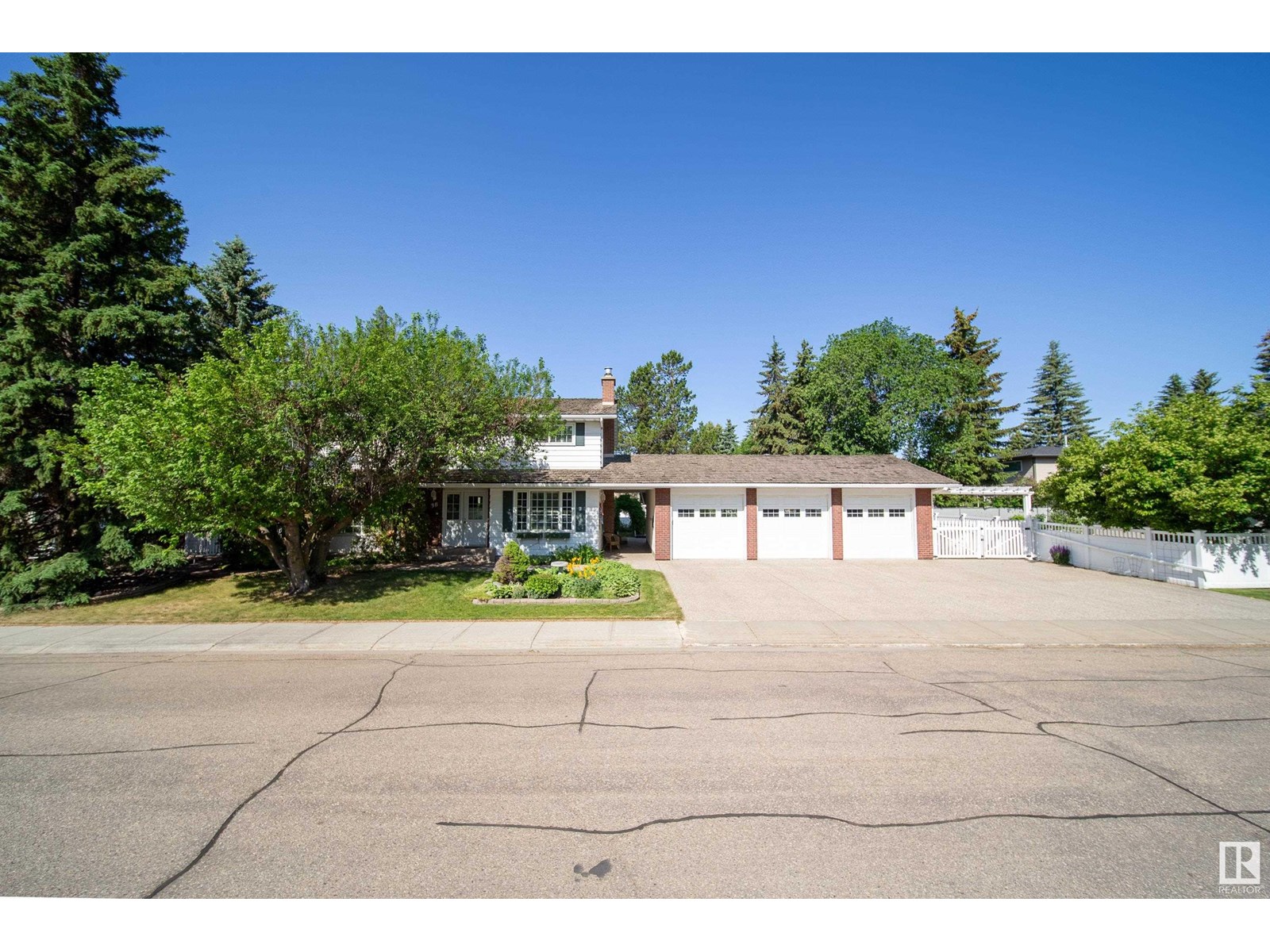 38 Braeside Cr, Sherwood Park, Alberta  T8A 3M8 - Photo 2 - E4441747