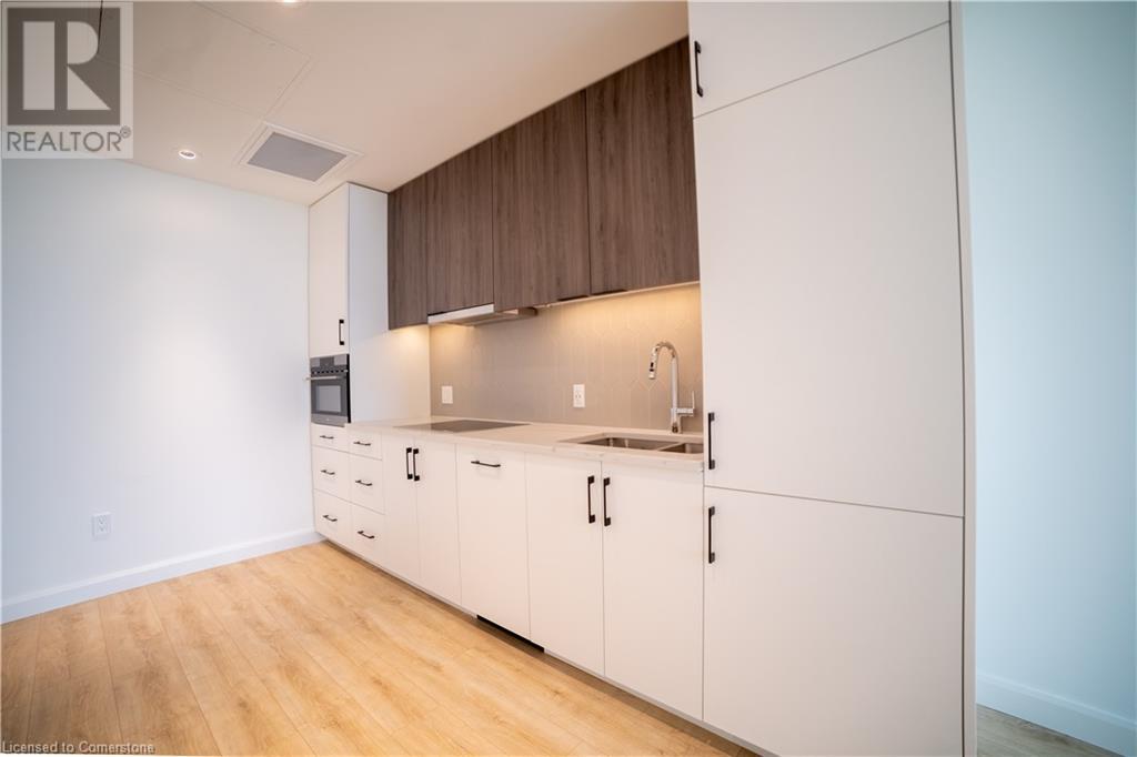 741 King Street W Unit# 1805, Kitchener, Ontario  N2G 0E9 - Photo 6 - 40740111