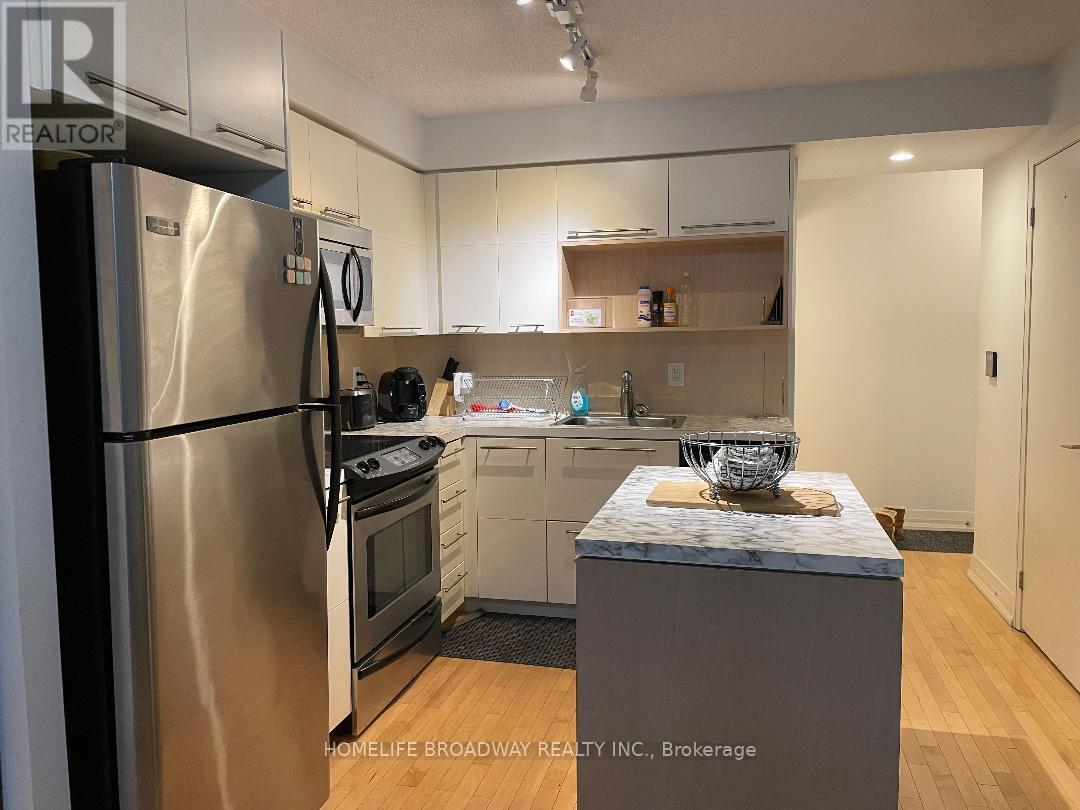 1310 - 25 CARLTON STREET, Toronto, Ontario