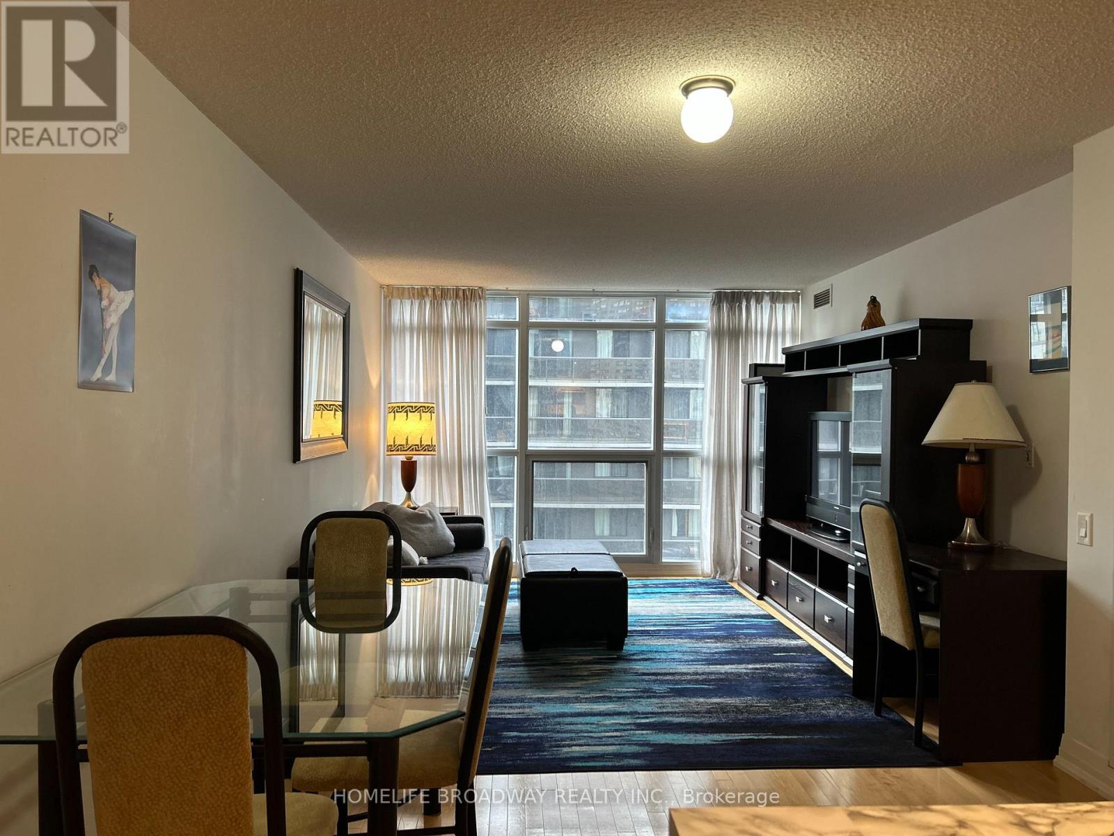 1310 - 25 Carlton Street, Toronto, Ontario  M5B 1L4 - Photo 5 - C12179482