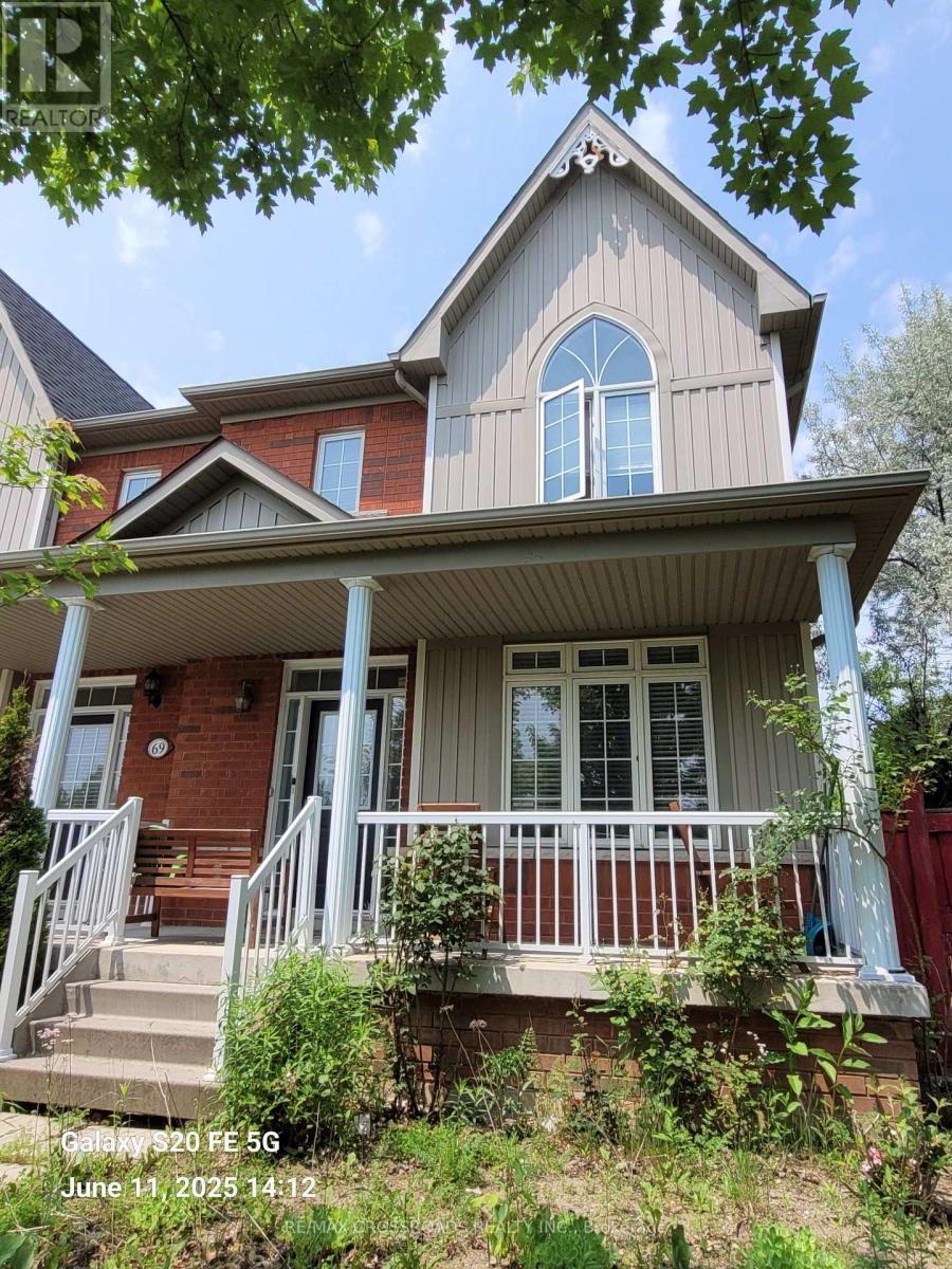 67 Yale Lane, Markham (Cornell), Ontario  L6B 1G7 - Photo 2 - N12211101