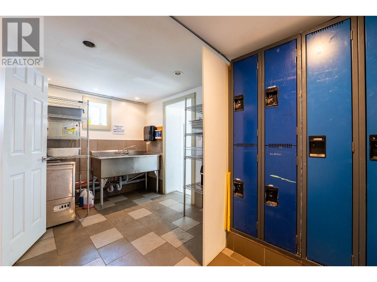 512 Hendryx Street Unit# Lower, Nelson, British Columbia  V1L 2A8 - Photo 24 - 10351666