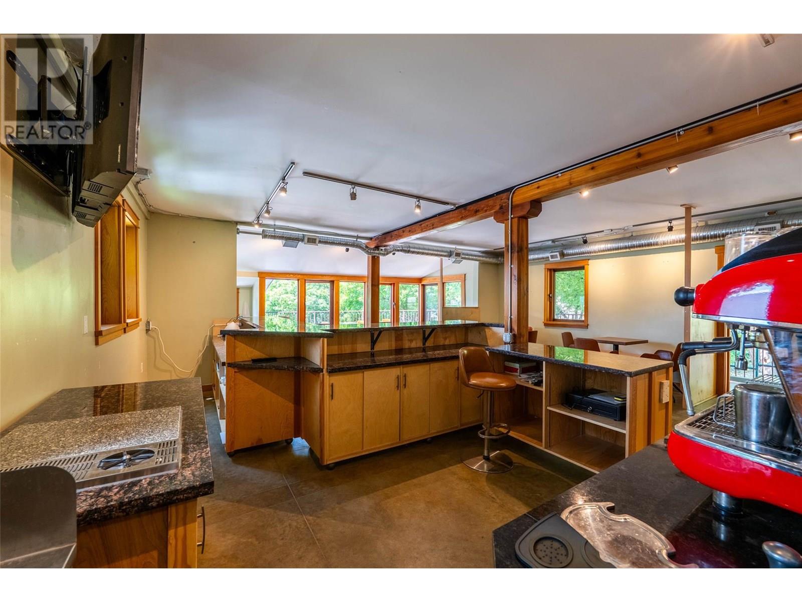 512 Hendryx Street Unit# Main, Nelson, British Columbia  V1L 2A8 - Photo 19 - 10351665