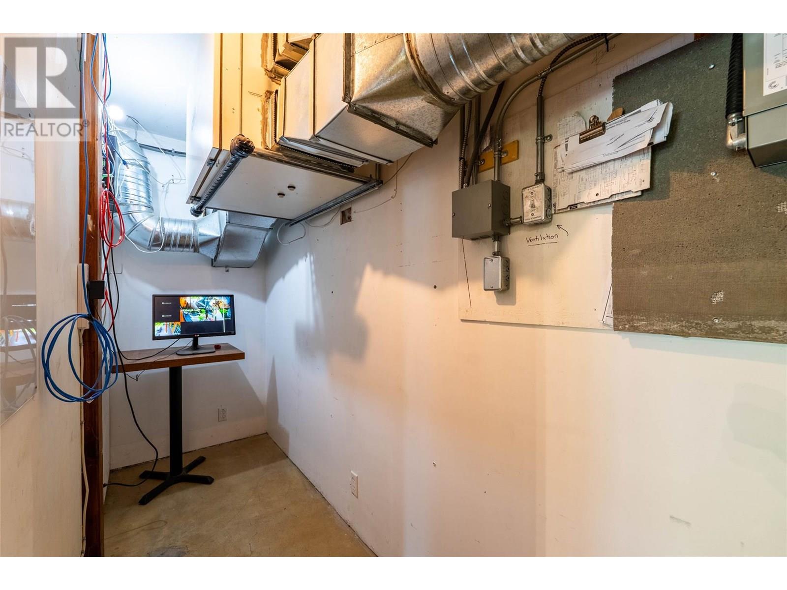 512 Hendryx Street Unit# Main, Nelson, British Columbia  V1L 2A8 - Photo 22 - 10351665