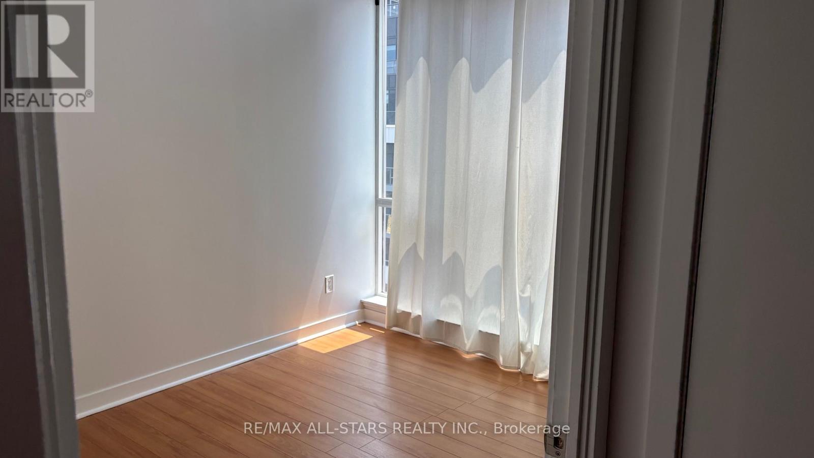 906 - 38 Niagara Street, Toronto, Ontario  M5V 3X1 - Photo 23 - C12211244