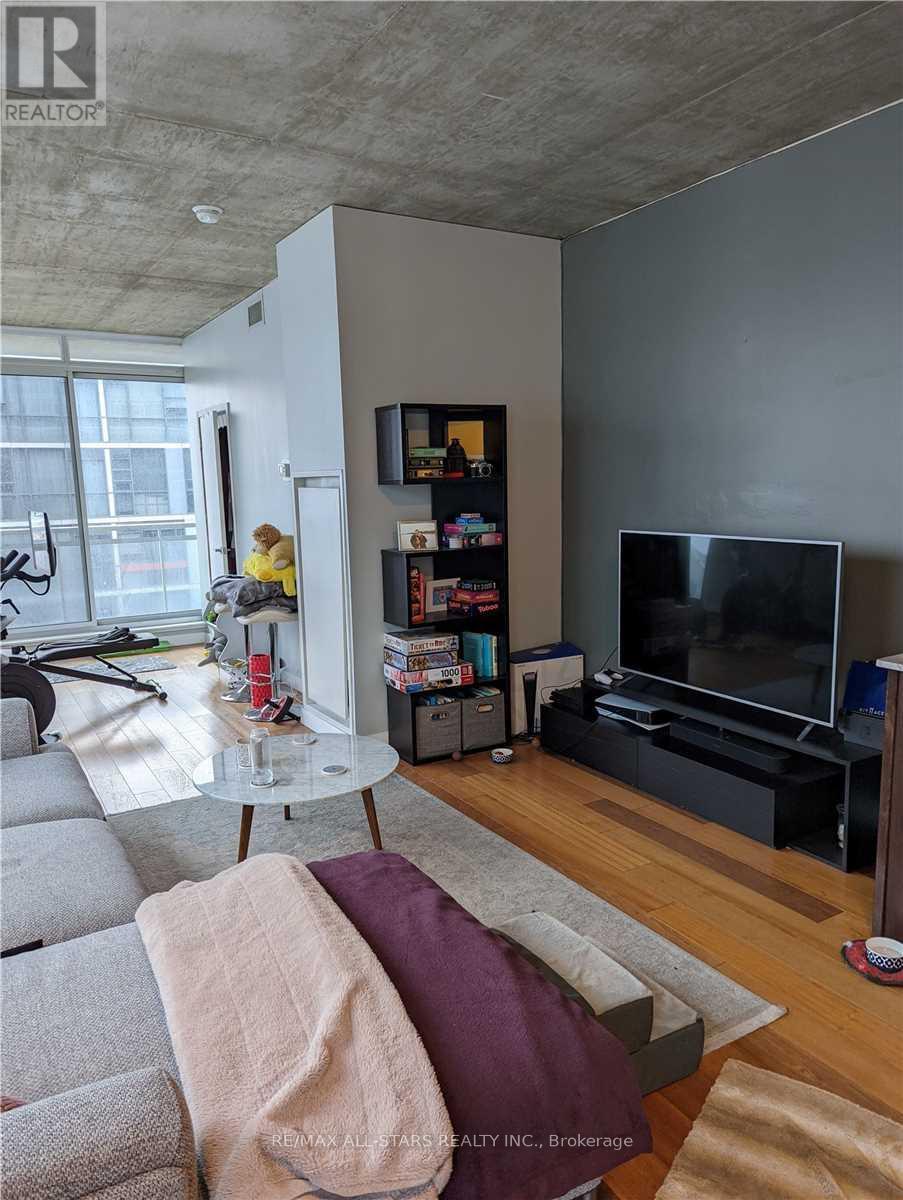 906 - 38 Niagara Street, Toronto, Ontario  M5V 3X1 - Photo 13 - C12211244