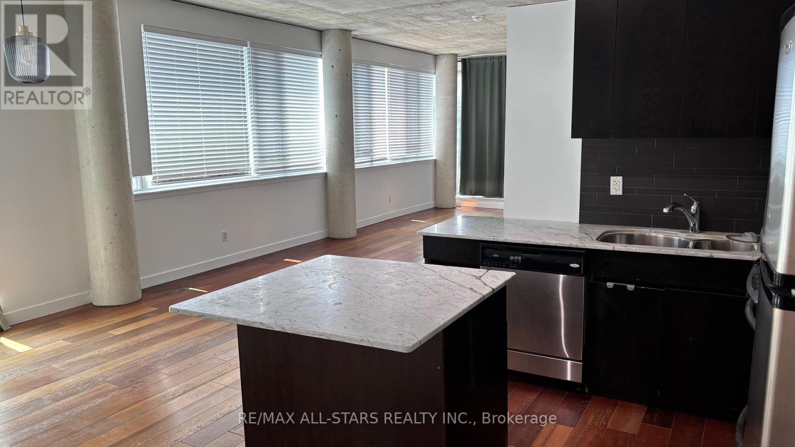 906 - 38 Niagara Street, Toronto, Ontario  M5V 3X1 - Photo 7 - C12211244