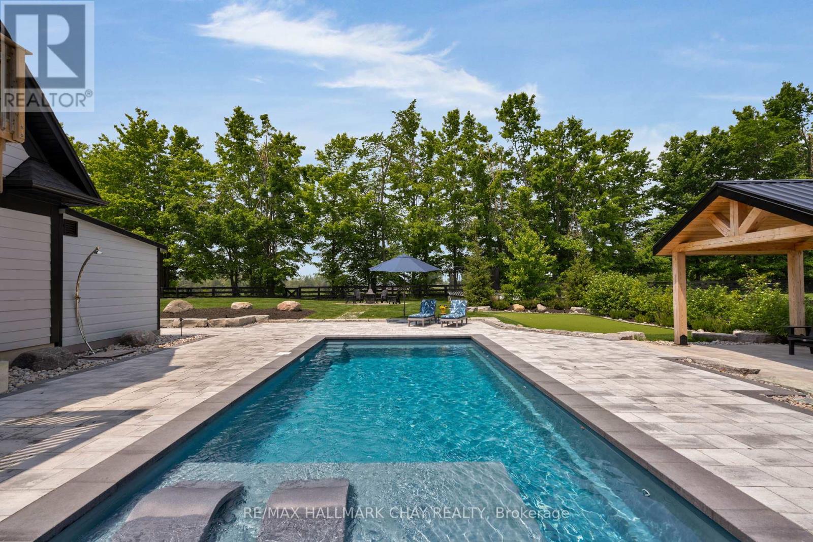 10 Georgian Grande Drive, Oro-Medonte, Ontario  L0K 1E0 - Photo 4 - S12054172