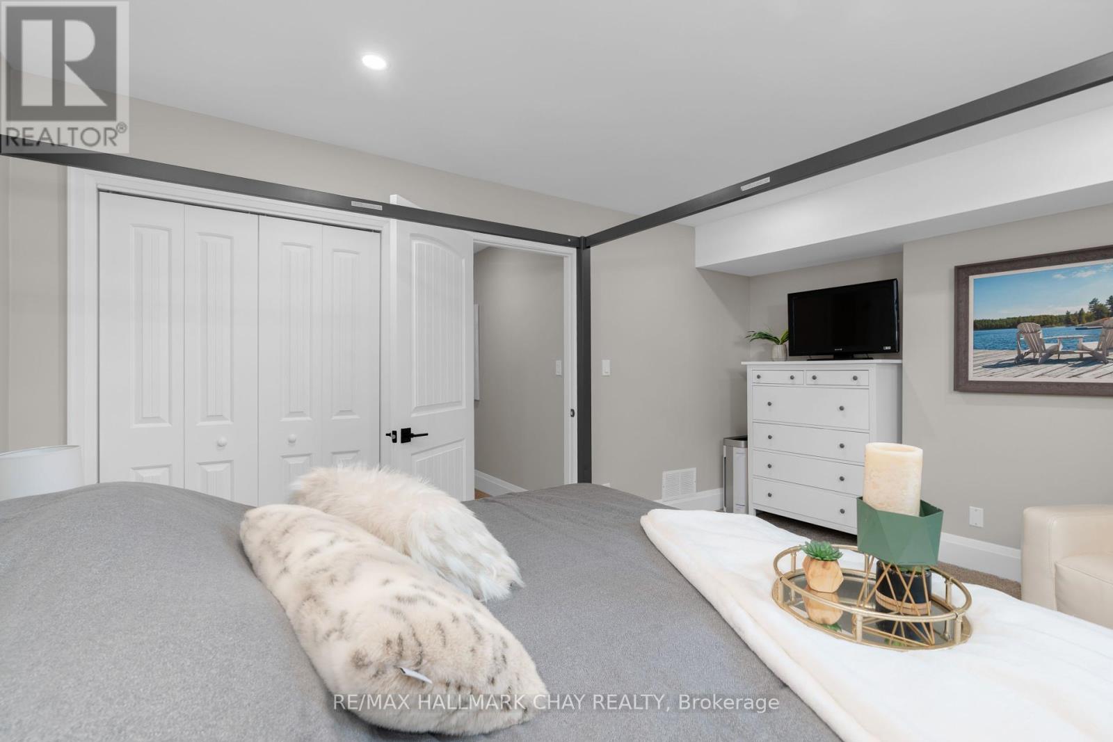 10 Georgian Grande Drive, Oro-Medonte, Ontario  L0K 1E0 - Photo 34 - S12054172